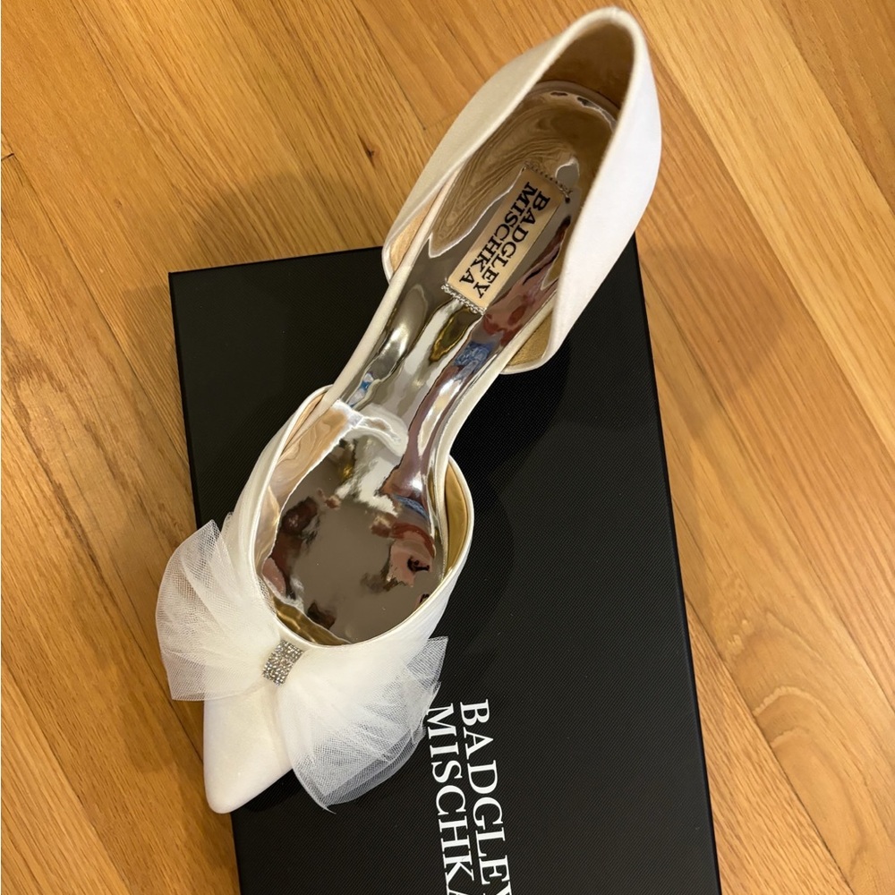 Badgley Mischka festive pump in women’s size 11 - Picture 6 of 6